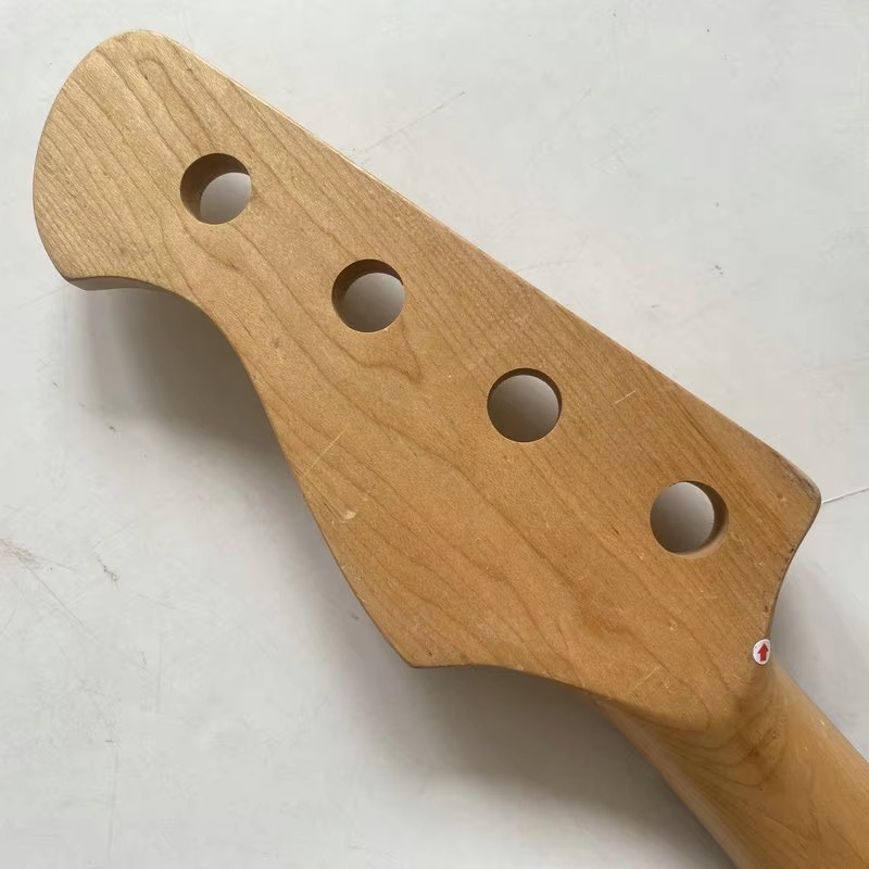 PN990 4 String Electric Bass N - đánh giá và giá Bass Guitar Fretless
