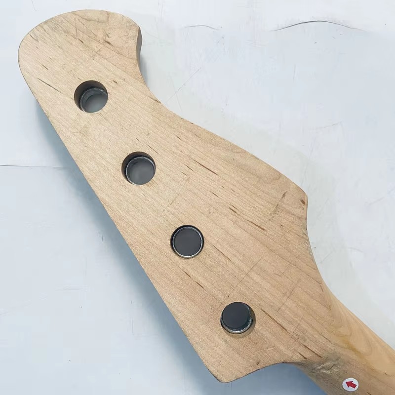LN860 Left Hand Genuine and Or - đánh giá và giá Bass Guitar Fretless
