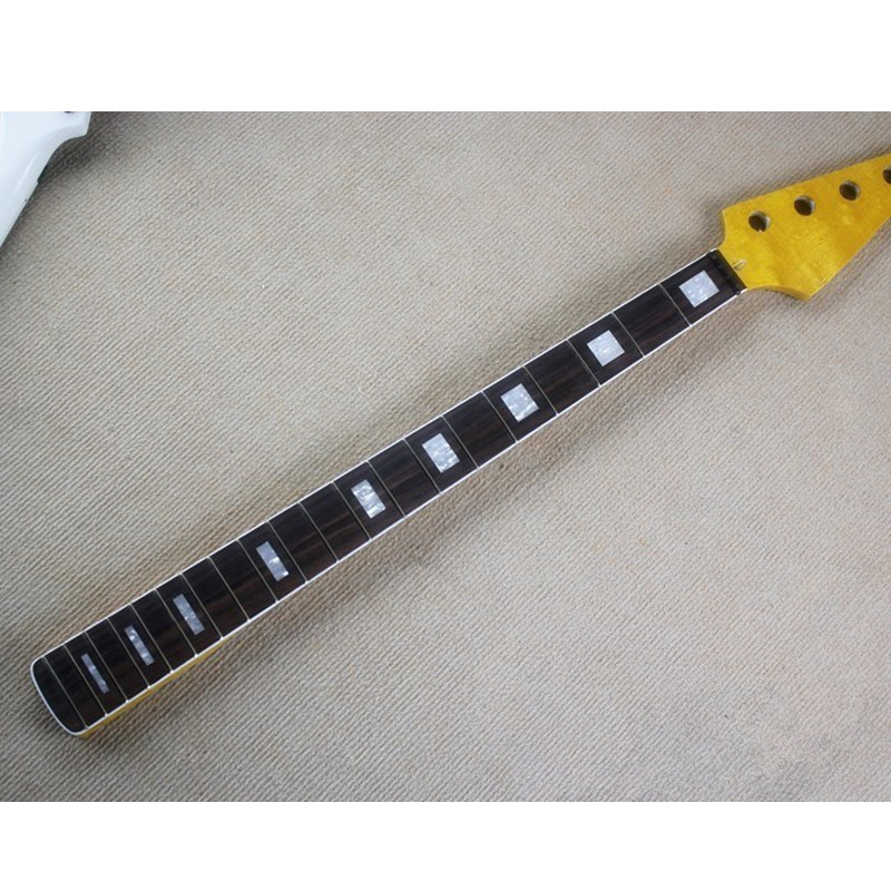 20 Giải tầng Phong Guitar Bass - đánh giá và giá Bass Guitar Fretless
