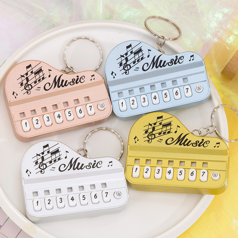Electronic Piano Keychain Musi - đánh giá và giá Musical Instrument Old