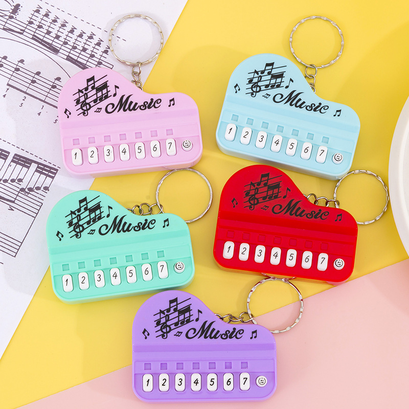 Electronic Piano Keychain Musi - đánh giá và giá Musical Instrument Old